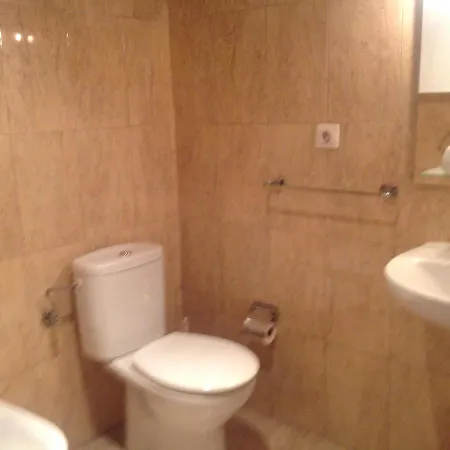 特内里费乐观公寓 *